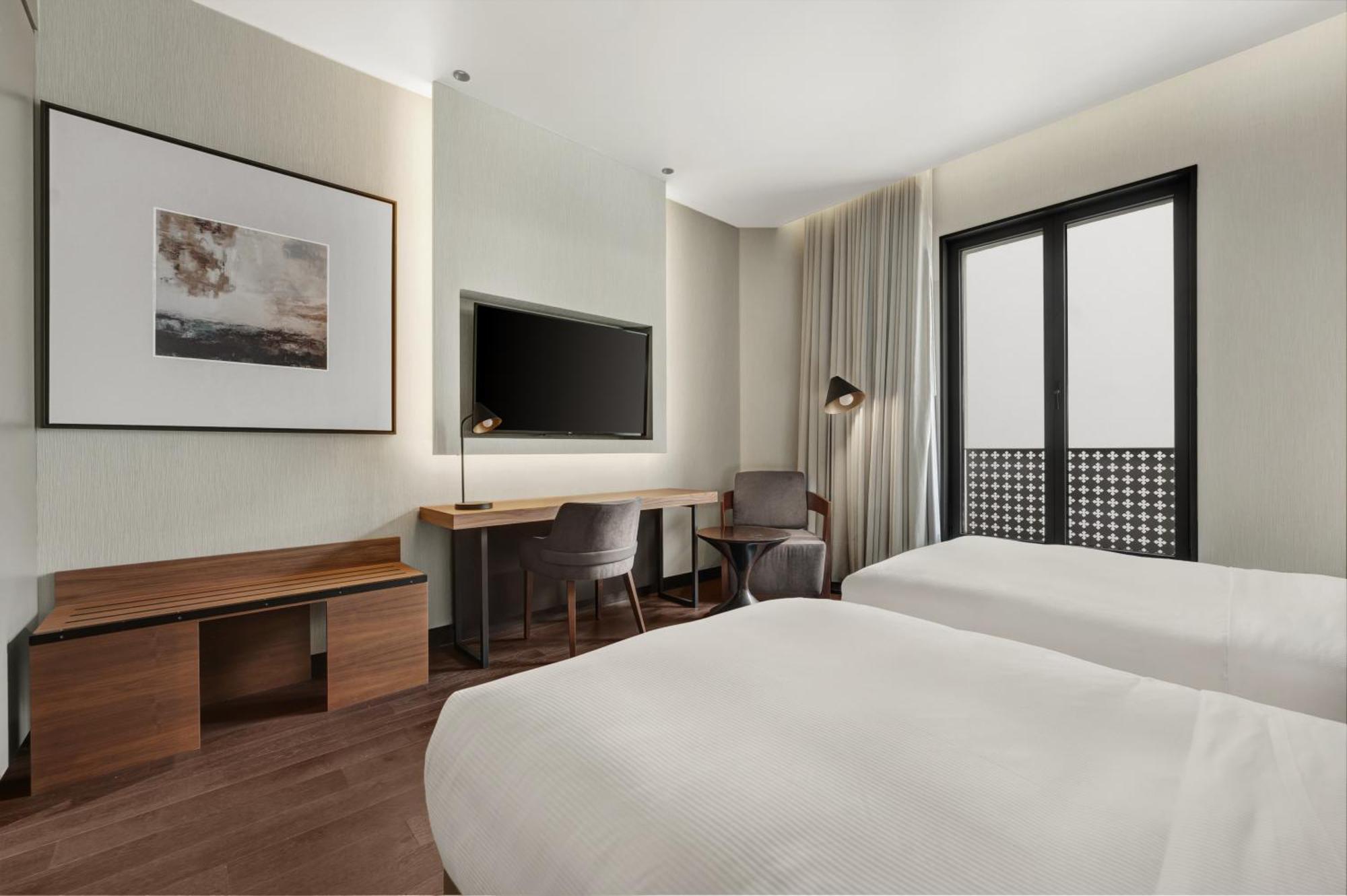 Hilton Porto Gaia Hotel Vila Nova de Gaia Kültér fotó A room at the hotel